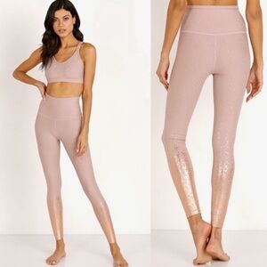 Beyond Yoga Womens Alloy High Waisted Speckled Ombre Leggings in Pink